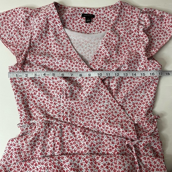 Ann Taylor Ditsy Red Poppy Floral Wrap Fit Flare Midi Dress Size 2 - Picture 5 of 13